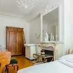 Veeve - By Boulevard Saint Germain