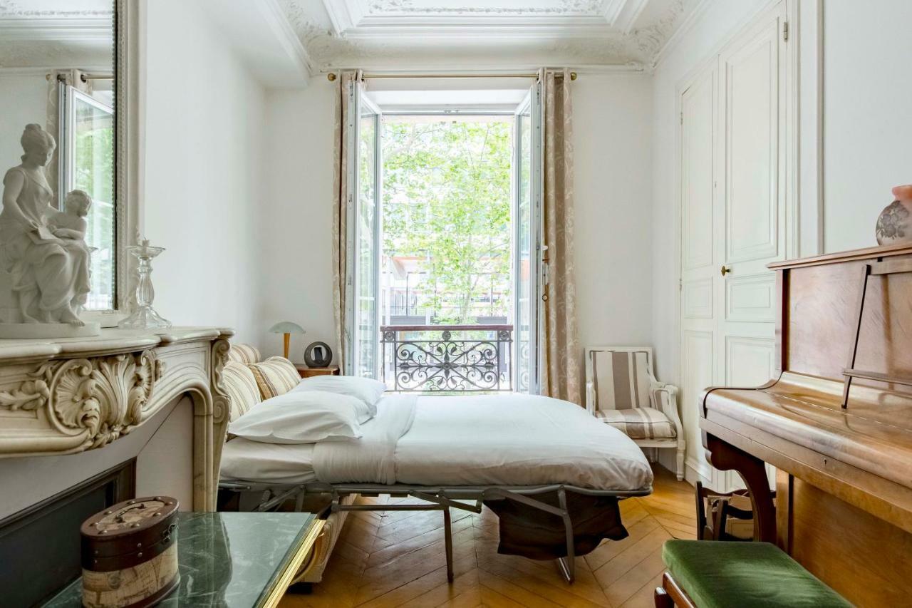 Veeve - By Boulevard Saint Germain * Parijs